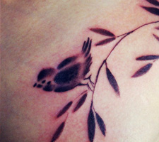 京都　刺青　彫とら