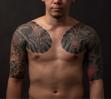 京都　刺青　彫とら