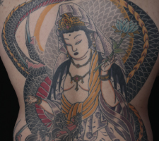 京都　和彫り　彫とら