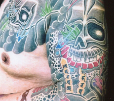 京都　和彫り　彫とら